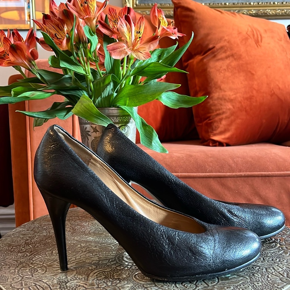 Chloe Black Leather High Heel Pumps